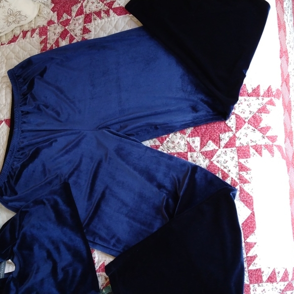 jessica holbrook Pants - ✨3/$25✨Jessica Holbrook Blue Velour pants